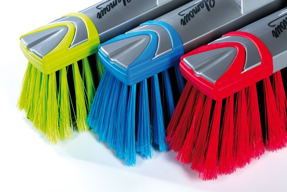 Miotła z kijem plastikowa glamour