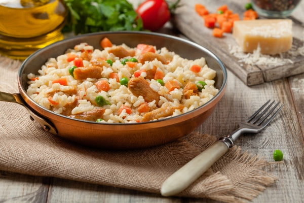 Risotto z kurczakiem i warzywami – sprawdzony przepis