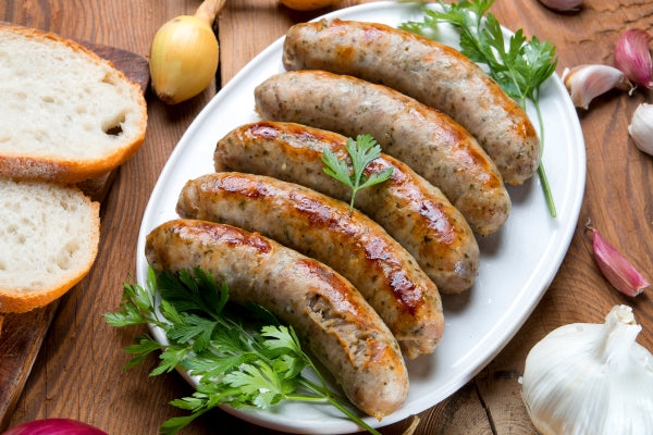 Biała kiełbasa pieczona – idealna na Wielkanoc!