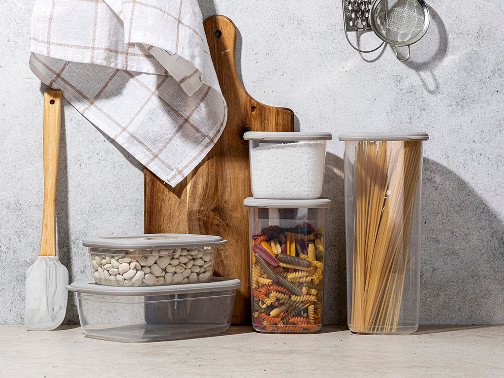 POJEMNIK DO ŻYWNOŚCI PLASTIKOWY KWADRATOWY FOODIE 1,75L