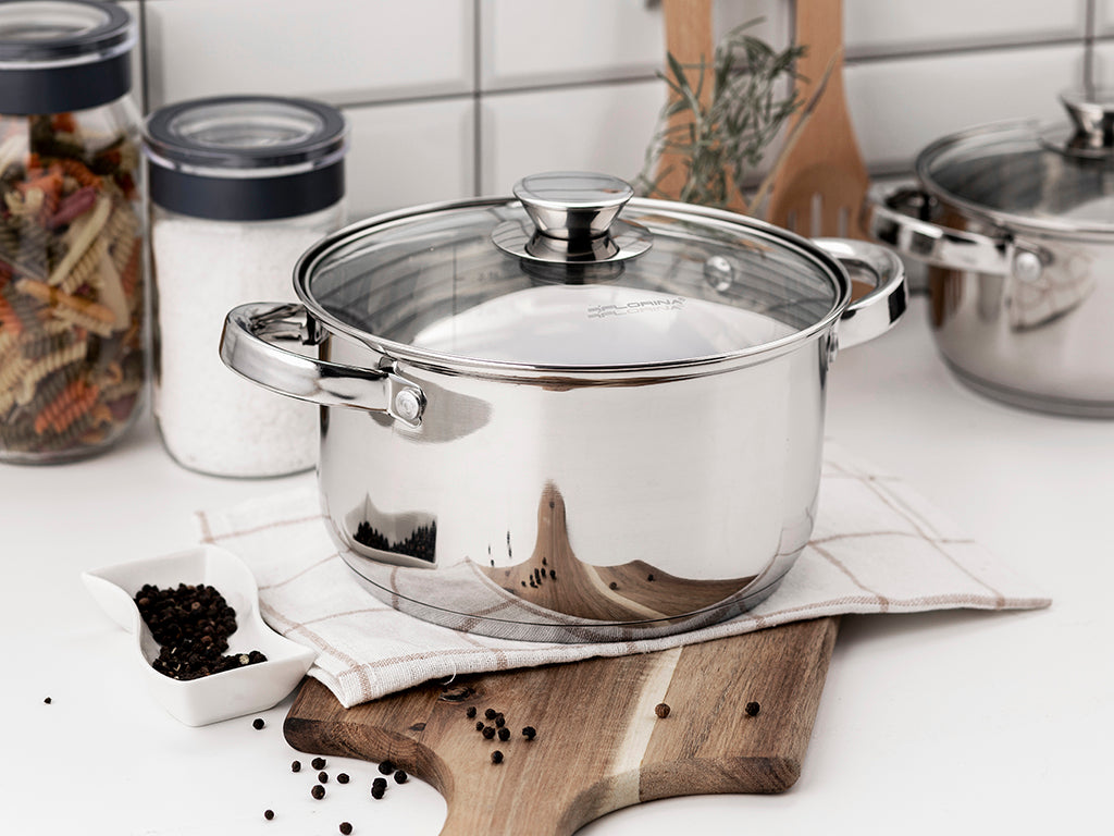 Garnek nierdzewny stilio 18cm 2,3l z/p