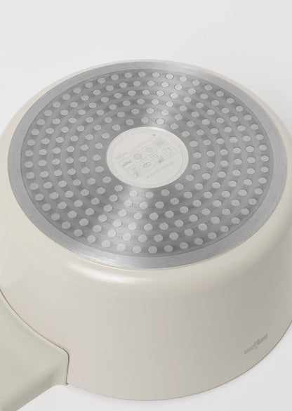 Zestaw 3 elementowy komplet garnków Florina Nube beżowy| aluminum | powłoka ceramiczna| wszystkie typy kuchenek |