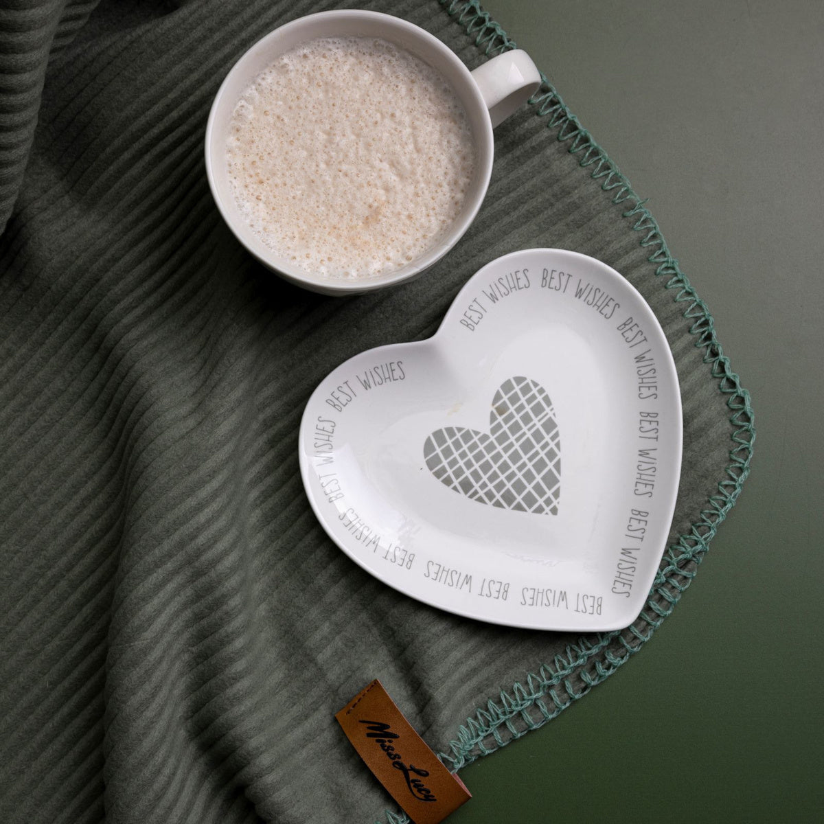 Filiżanka ze spodkiem hearts 460ml