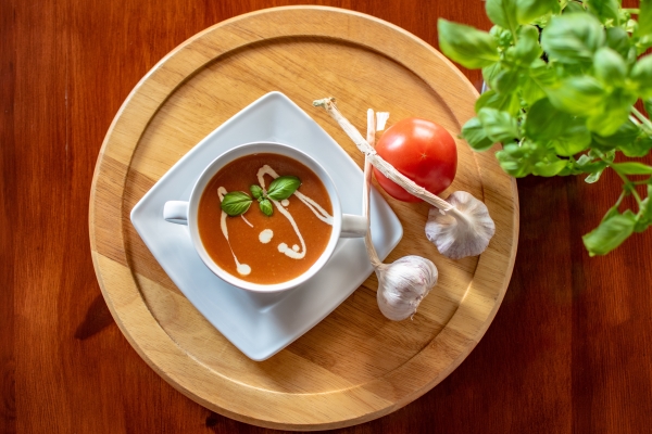 Zupa pomidorowa – szybko i smacznie!