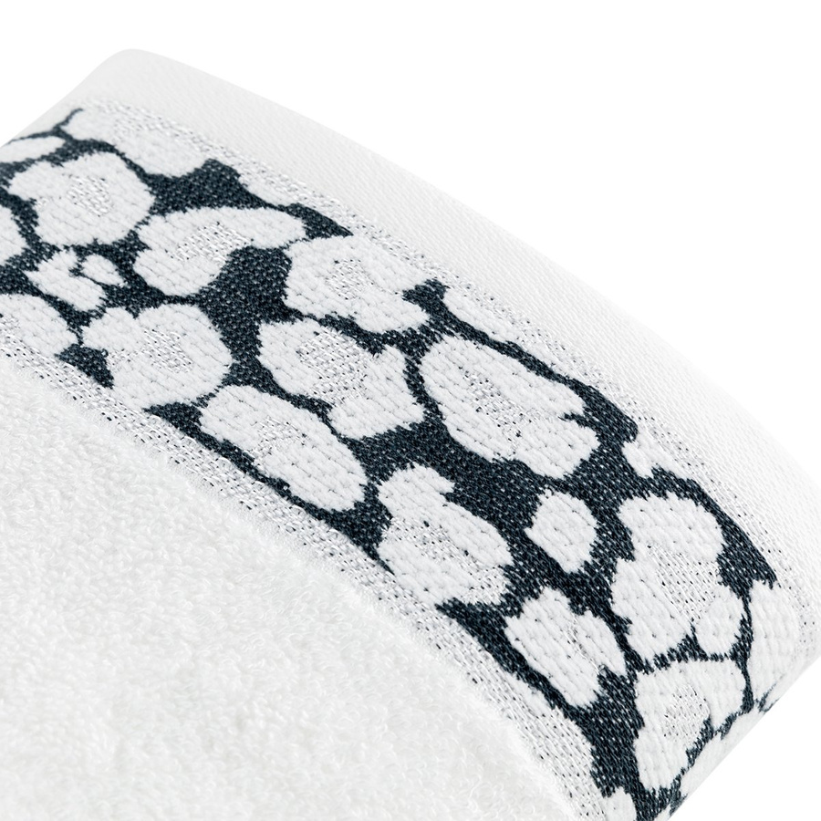 Ręcznik bambusowy w cętki leoparda Miss Lucy Leopard 70x140 cm biały