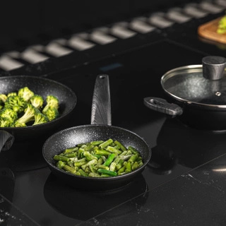 Patelnia nieprzywierająca Florina Bono by Mateusz Gessler 28 cm