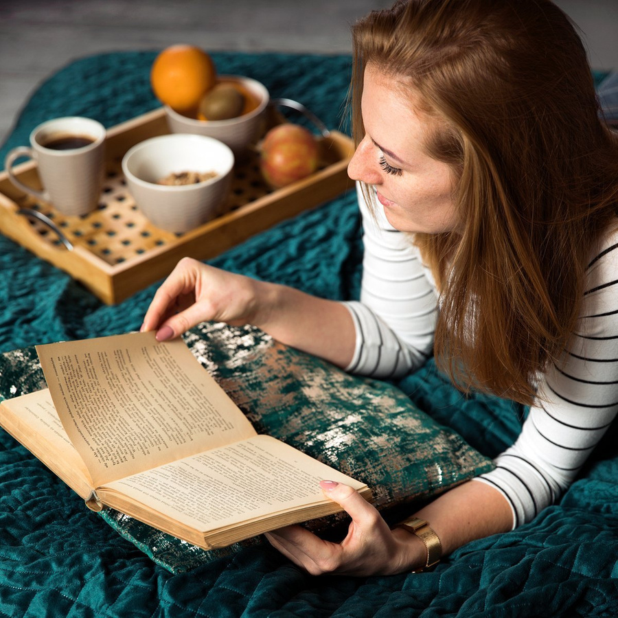 Poszewka Miss Lucy Metallic Soft 40 x 40 cm zielona