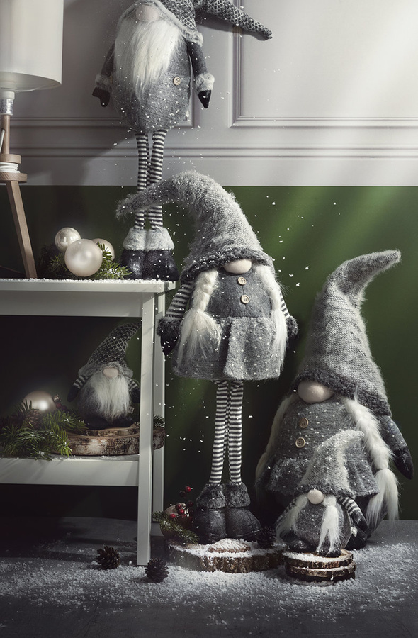 Ozdoba dekoracja świąteczna stojąca Pani Krasnal 62 cm