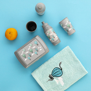 Kubek dziecięcy na wodę, soki i herbatę Praktyczna Forever Young Baloniki 250 ml ciemnoszary