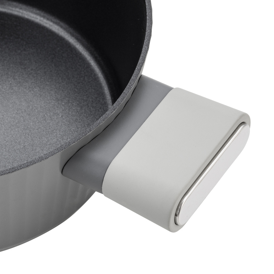 Garnek aluminiowy z pokrywką Florina Serrano 20 cm 2,1 l