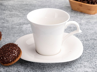 Filiżanki ze spodkiem Bella kpl 6/12 Florina