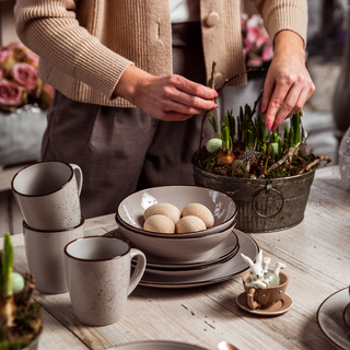 Kubek ceramiczny Florina Azzuro 365 ml brązowy