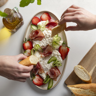 Talerz owalny Florina Evia 32x18 cm