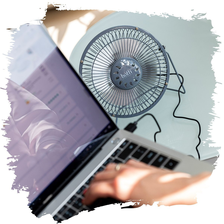 Mini wentylator biurkowy USB Botti Electronic Zeffir szary 15 cm moc 2,5 W