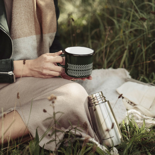 Kubek emaliowany Emalia Polska Pleszew Boho 11 cm 1 l zielony