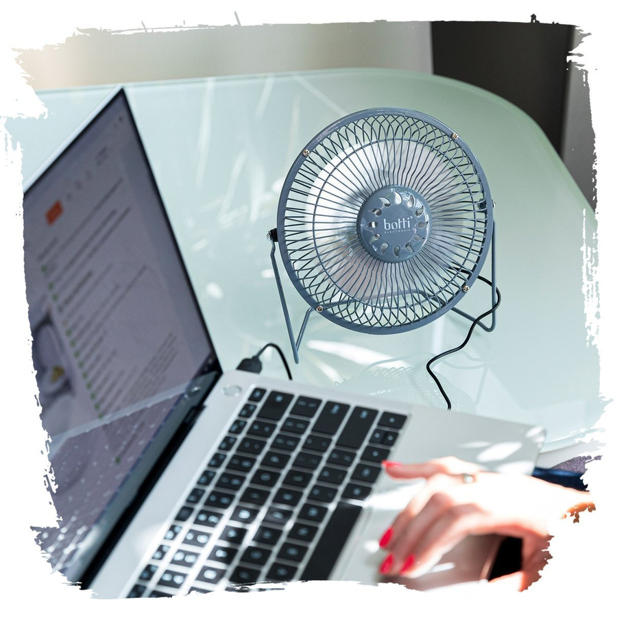 Mini wentylator biurkowy USB Botti Electronic Zeffir szary 15 cm moc 2,5 W