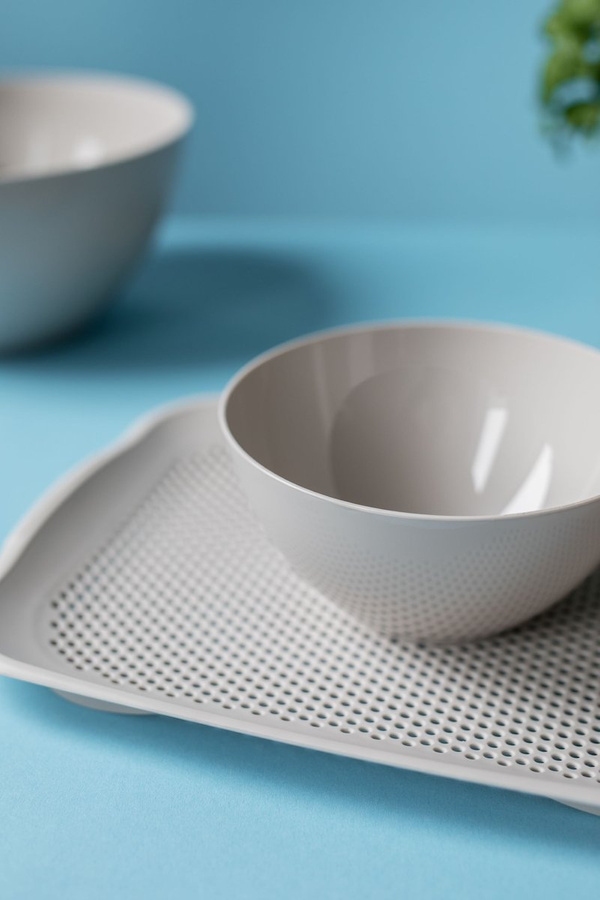 Deska do krojenia i cedzak durszlak Praktyczna 2 w 1 27,5 x 36,5 x 3 cm jasnoszara