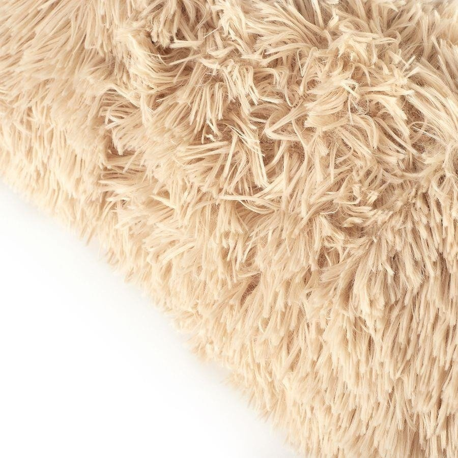 Zestaw Miss Lucy Futrzak Koc 150x210 cm + 2 x Poszewka 40x40 cm beżowa