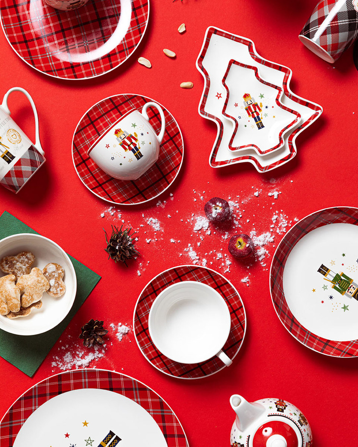 Komplet Tea for one dzbanek + filiżanka ze spodkiem Florina Nutcracker Dziadek do orzechów 390 ml