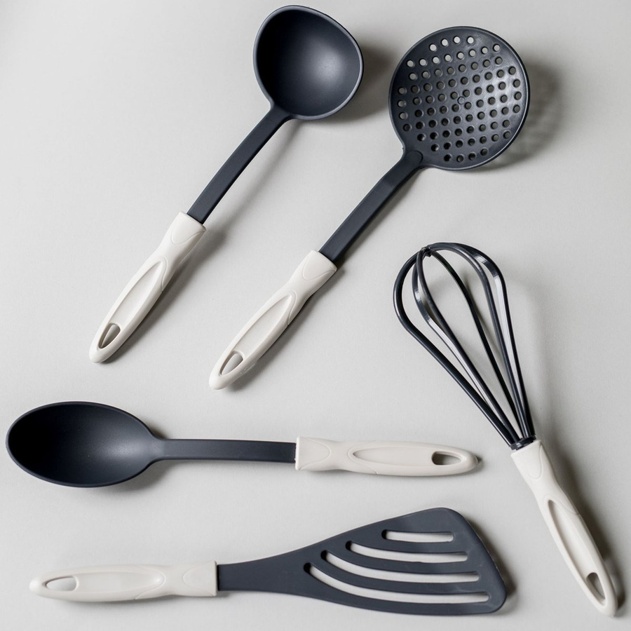 Komplet 5 akcesoriów kuchennych Praktyczna Capri biały