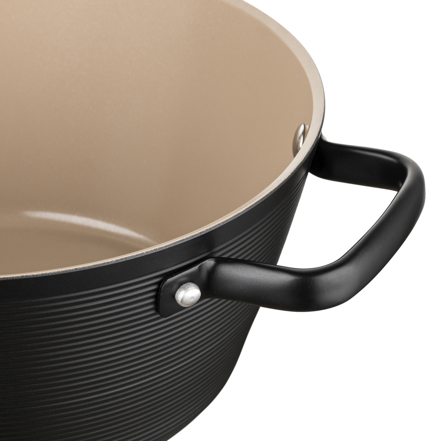 Garnek aluminiowy Carina Black by Mateusz Gessler 28 cm 5,2l