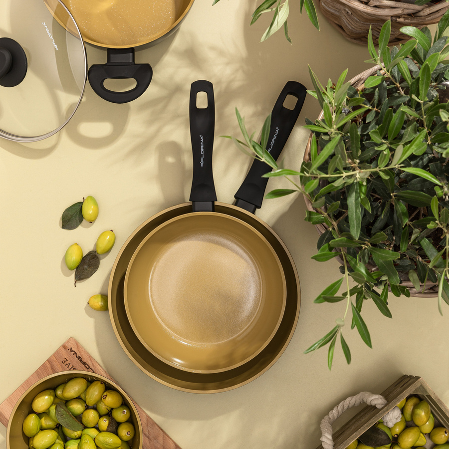 Patelnia aluminiowa wok Florina AmVegan 28 cm by Mateusz Gessler