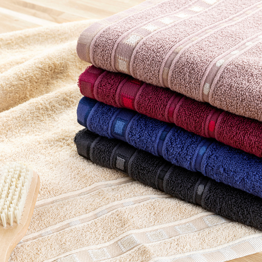 Ręcznik bawełniany Miss Lucy Michael Basic 30x50 cm taupe